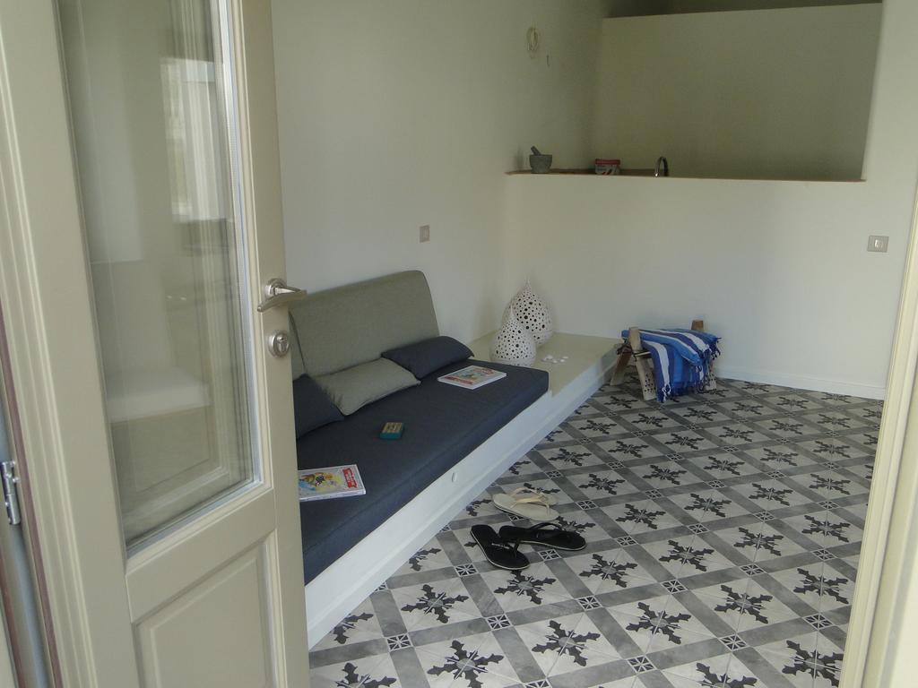 Sunhaus Leilighet Períssa Rom bilde